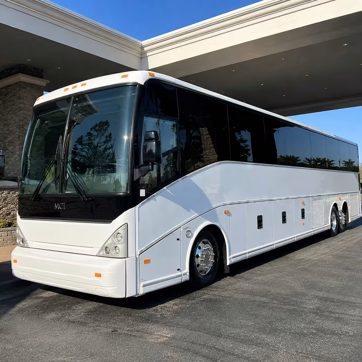 paterson charter bus rentals to newark liberty airport